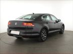 Volkswagen Passat - fotka číslo 4
