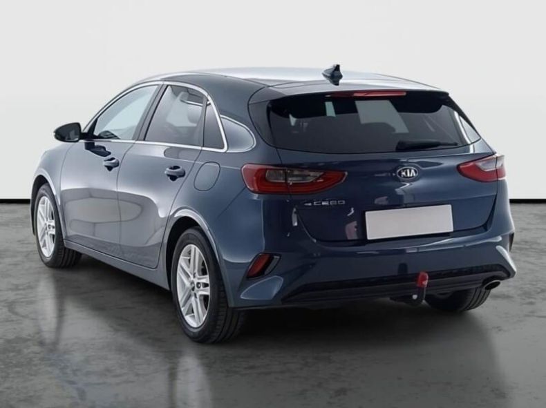 Kia Cee'd - hlavní fotka