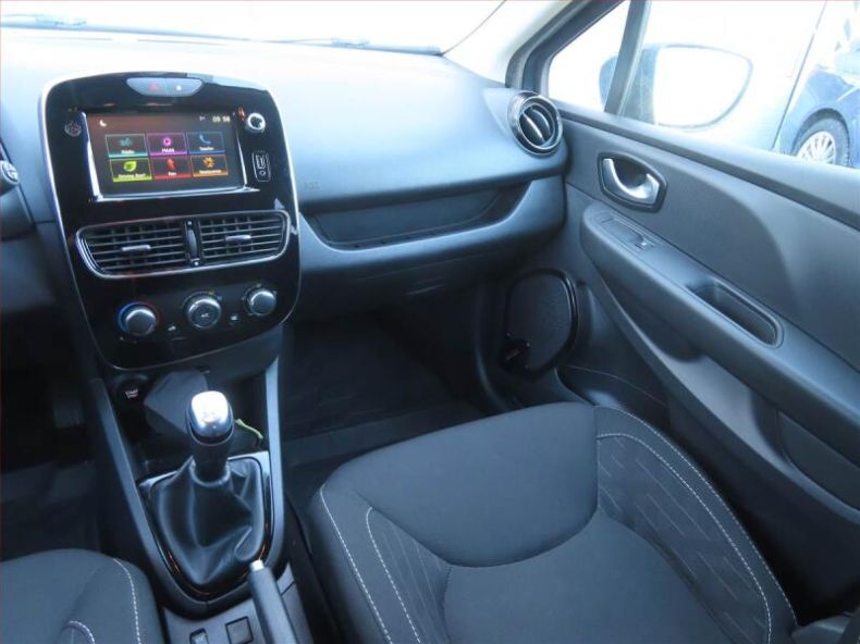 Renault Clio - hlavní fotka