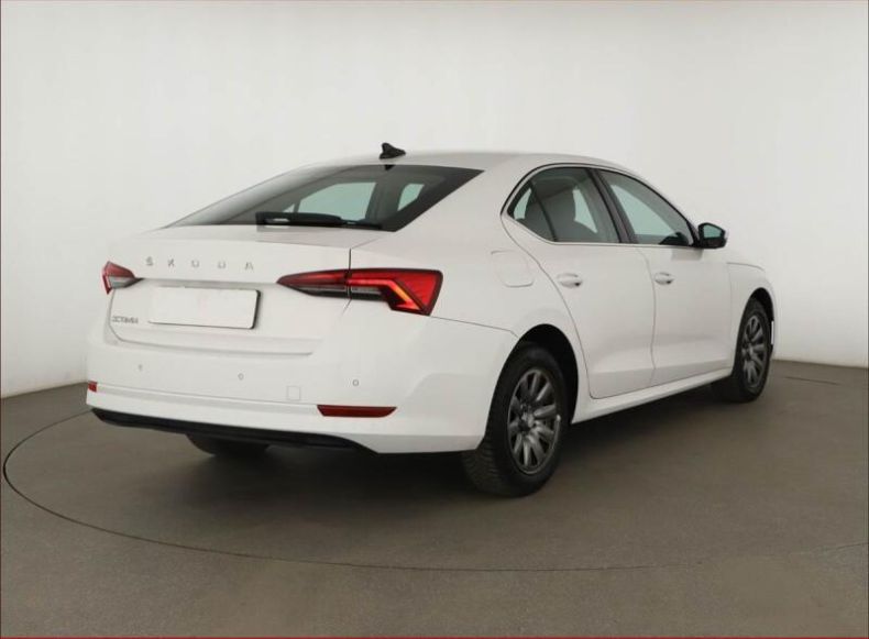 Škoda Octavia - hlavní fotka
