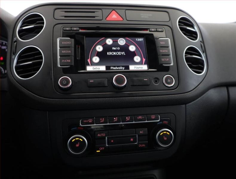 Volkswagen Golf - hlavní fotka