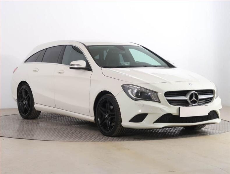 Mercedes Třída CLA - hlavní foto
