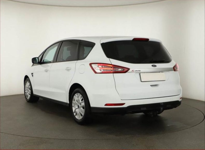 Ford S-MAX - hlavní fotka