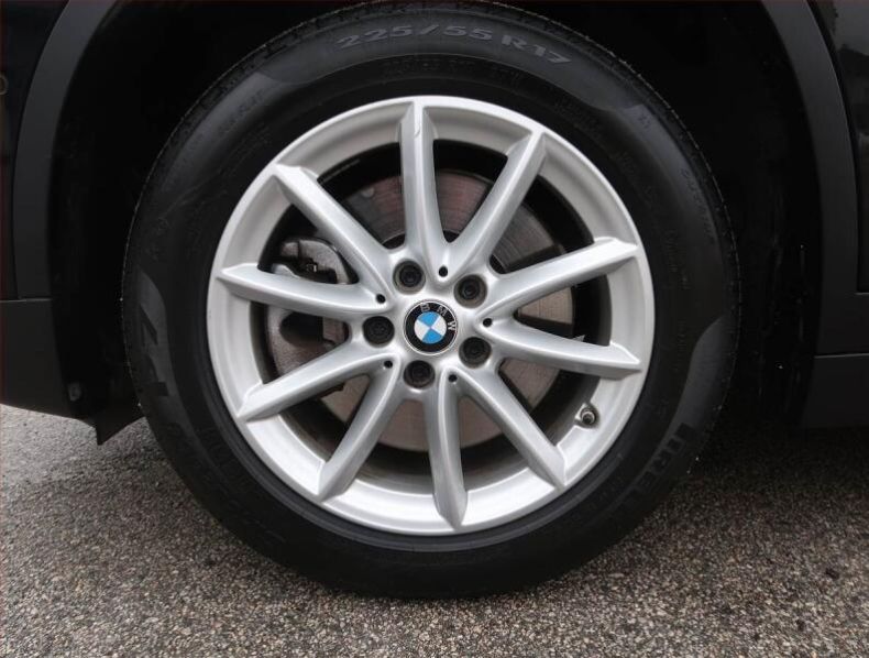 BMW X1 - hlavní fotka