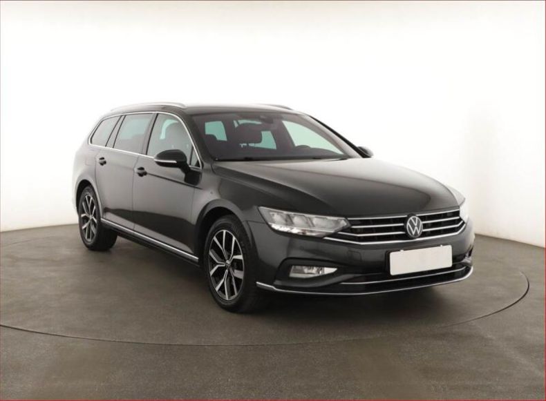 Volkswagen Passat - hlavní fotka inzerátu