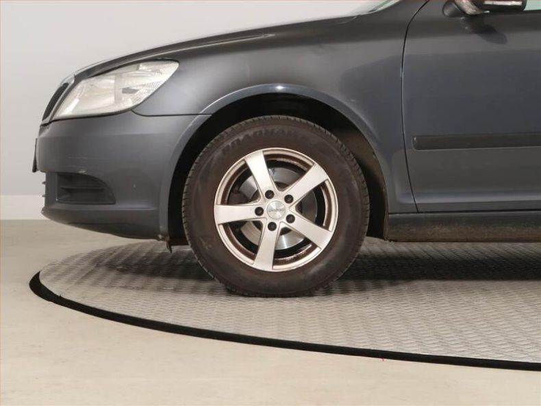 Škoda Octavia - hlavní fotka