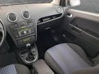 Ford Fusion - fotka číslo 7