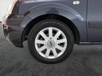 Ford Fusion - fotka číslo 13