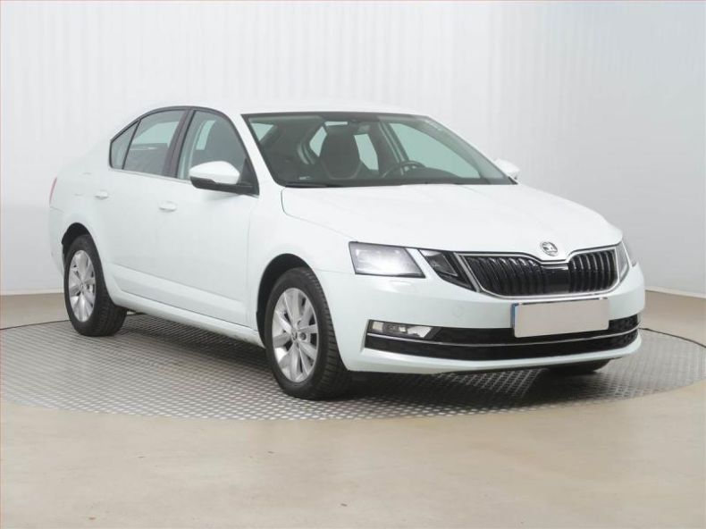 Škoda Octavia - hlavní foto