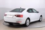 Škoda Superb - fotka číslo 4