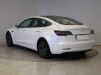 Tesla Model 3 - fotka číslo 3