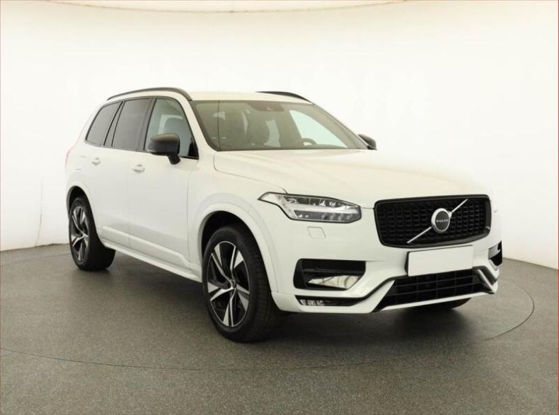Volvo XC90 - hlavní foto