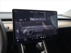 Tesla Model 3 - fotka číslo 15