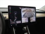 Tesla Model 3 - fotka číslo 17