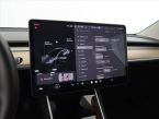 Tesla Model 3 - fotka číslo 20