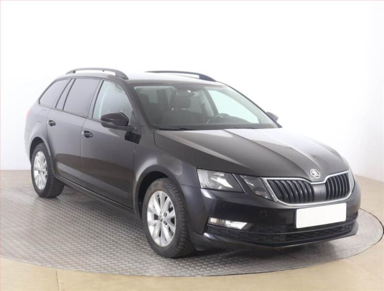 Škoda Octavia - hlavní foto