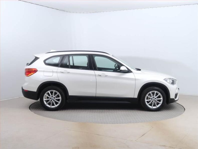 BMW X1 - hlavní fotka
