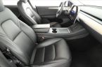 Tesla Model Y - fotka číslo 8