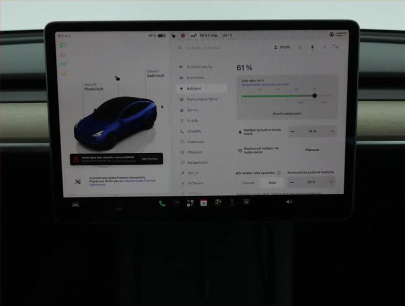 Tesla Model Y - hlavní fotka