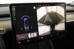 Tesla Model Y - fotka číslo 20