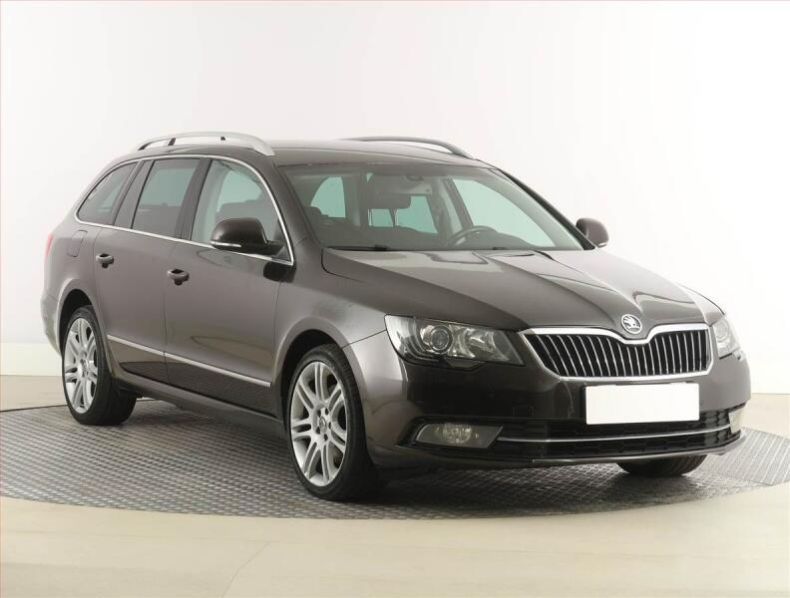 Škoda Superb - hlavní fotka inzerátu