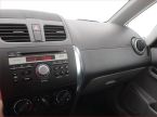 Suzuki SX4 - fotka číslo 9