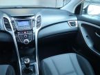 Hyundai i30 - fotka číslo 7