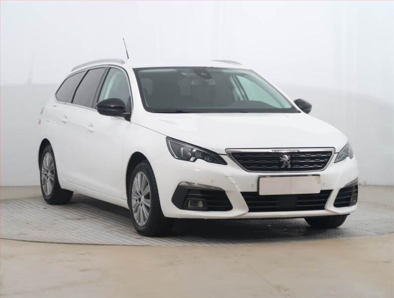 Peugeot 308 - hlavní foto