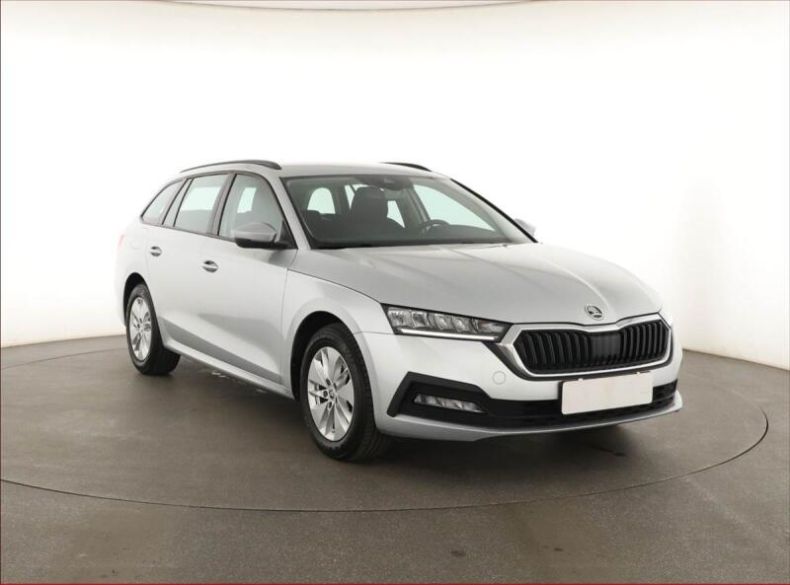 Škoda Octavia - hlavní foto