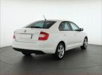 Škoda Rapid - fotka číslo 4