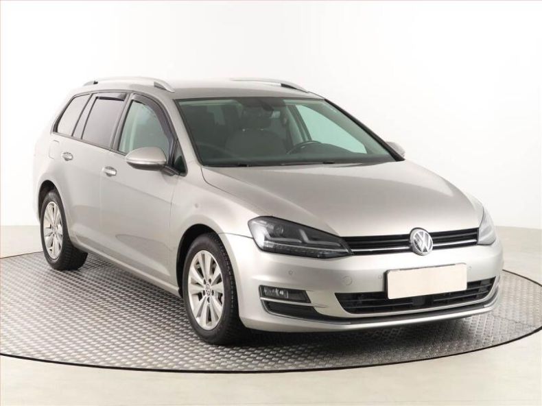 Volkswagen Golf - hlavní fotka inzerátu