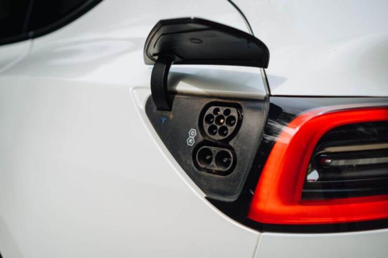 Tesla Model Y - hlavní fotka
