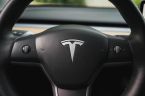 Tesla Model Y - fotka číslo 16