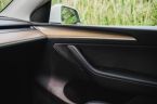 Tesla Model Y - fotka číslo 24