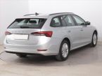 Škoda Octavia - fotka číslo 4