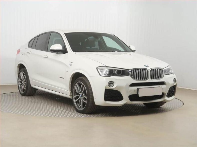 BMW X4 - hlavní foto