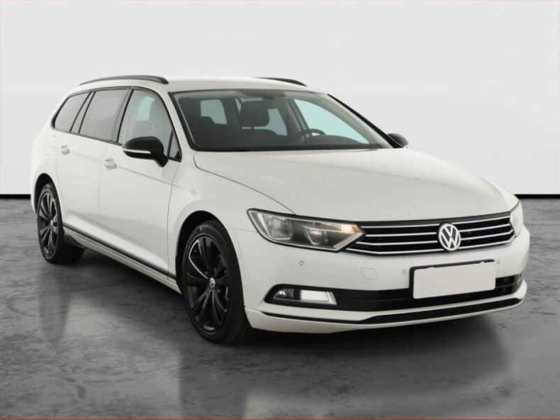 Volkswagen Passat - hlavní fotka inzerátu
