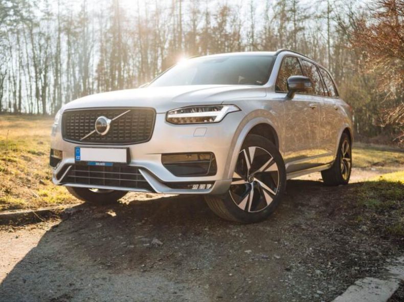 Volvo XC90 - hlavní foto