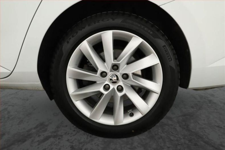 Škoda Superb - hlavní fotka