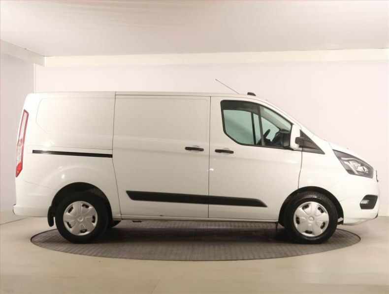 Ford Transit - hlavní fotka