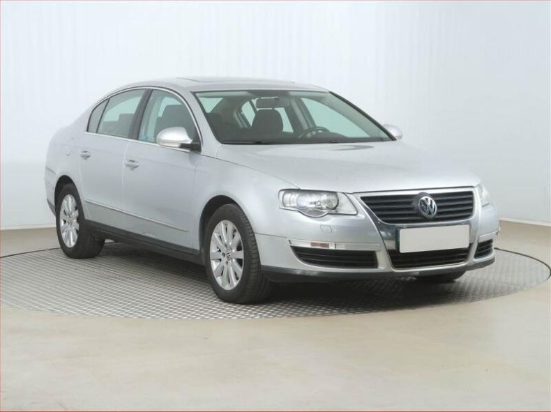 Volkswagen Passat - hlavní fotka inzerátu