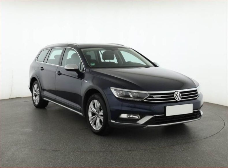 Volkswagen Passat - hlavní fotka inzerátu