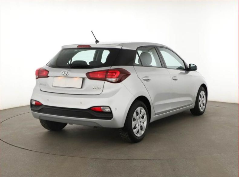 Hyundai i20 - hlavní fotka