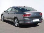 Volkswagen Passat - fotka číslo 3