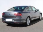 Volkswagen Passat - fotka číslo 4