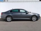 Volkswagen Passat - fotka číslo 5
