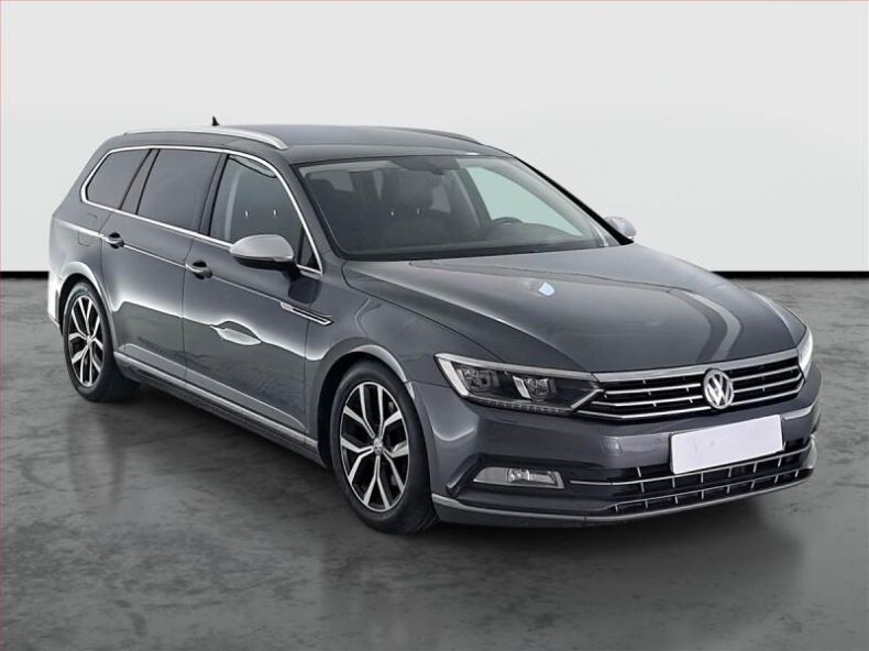 Volkswagen Passat - hlavní fotka inzerátu