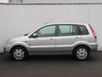 Ford Fusion - fotka číslo 2