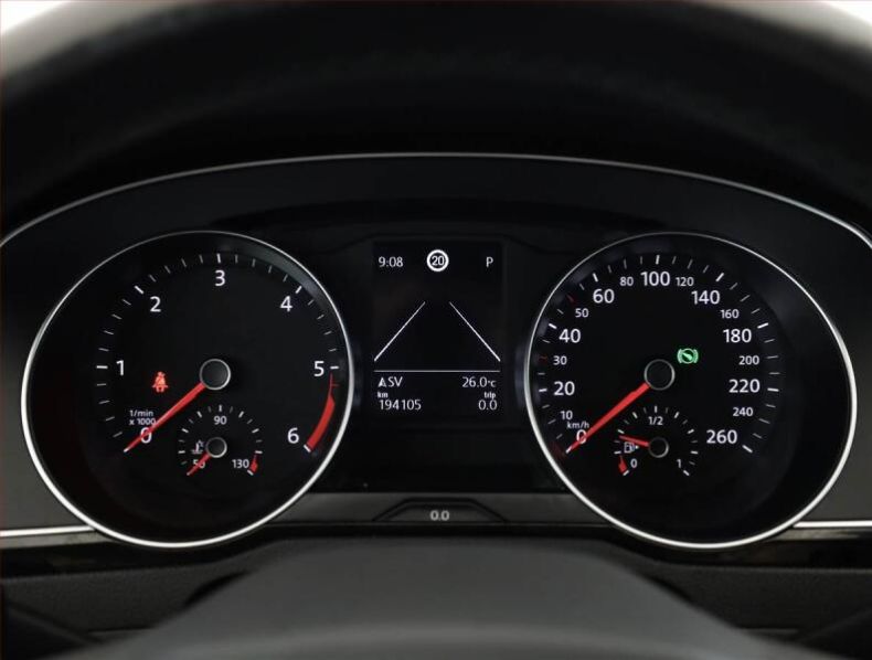 Volkswagen Passat - hlavní fotka