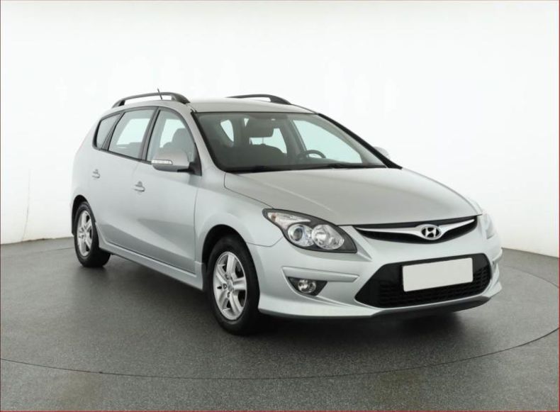 Hyundai i30 - hlavní foto